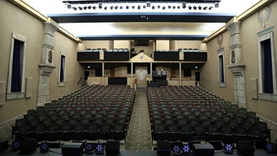 Theatre2-resized.jpg